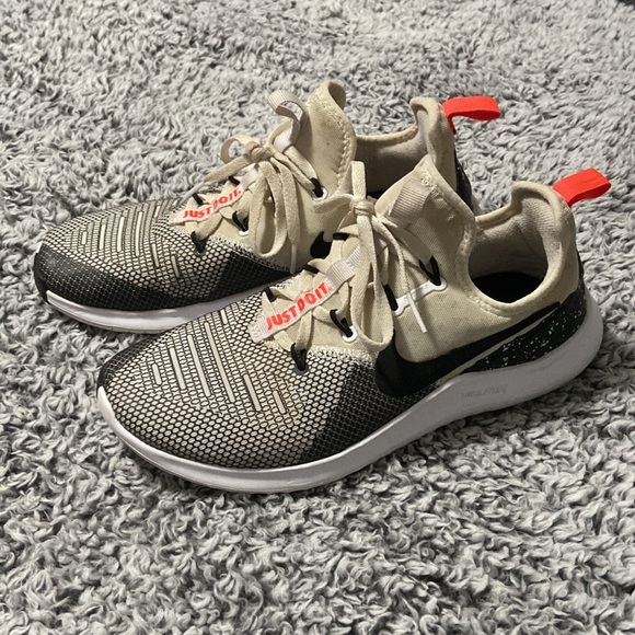 Nike Free TR8 Gym/HIIT/Cross Training Shoe size 8 (Womens) - Picture 6 of 10